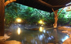 山忍酒店